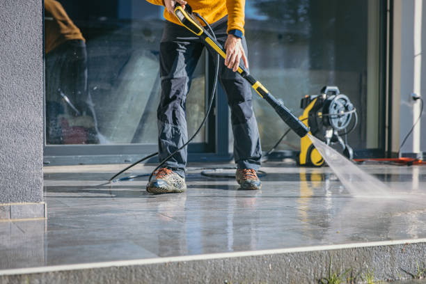 Post-Construction Pressure Washing in Point Venture, TX